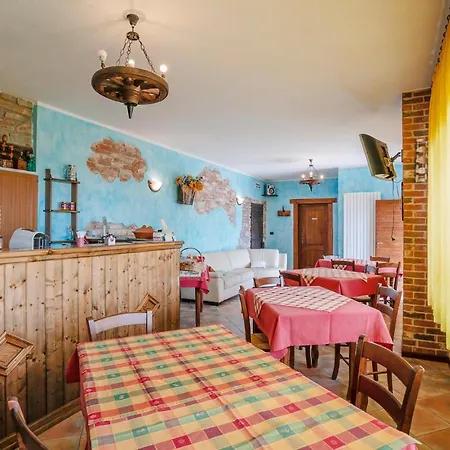 3 Bedroom Cozy In Marsaglia Cn