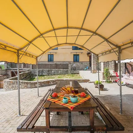 In Marsaglia Cn With Jacuzzi Ferienhaus Belvedere Langhe