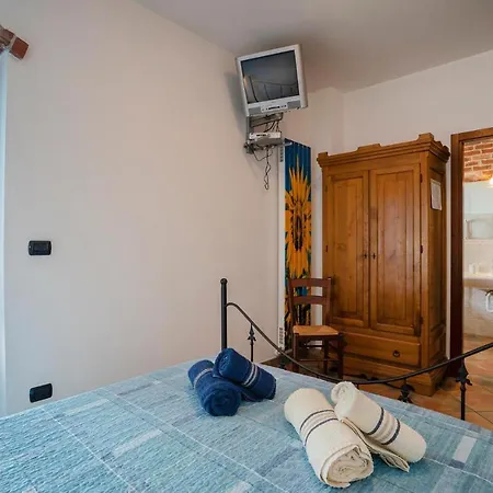 3 Bedroom Cozy In Marsaglia Cn Σπίτι διακοπών Belvedere Langhe