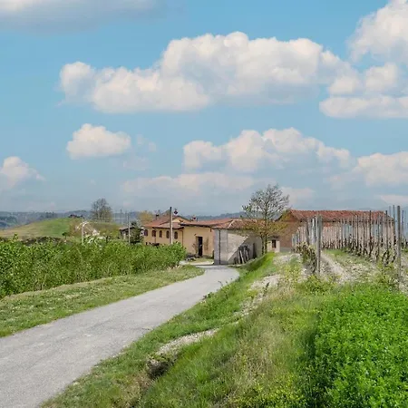 Holiday home In Marsaglia Cn With Jacuzzi Belvedere Langhe
