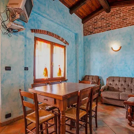 펜션 In Marsaglia Cn With Jacuzzi *