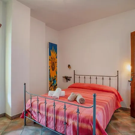 Holiday home In Marsaglia Cn With Jacuzzi
